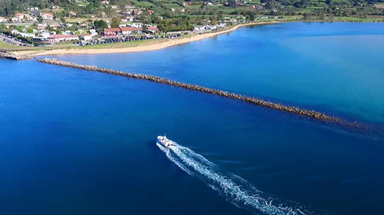 Playa Del Puntal Villaviciosa Asturias Lujo Primera Linea Playa Bagian luar foto