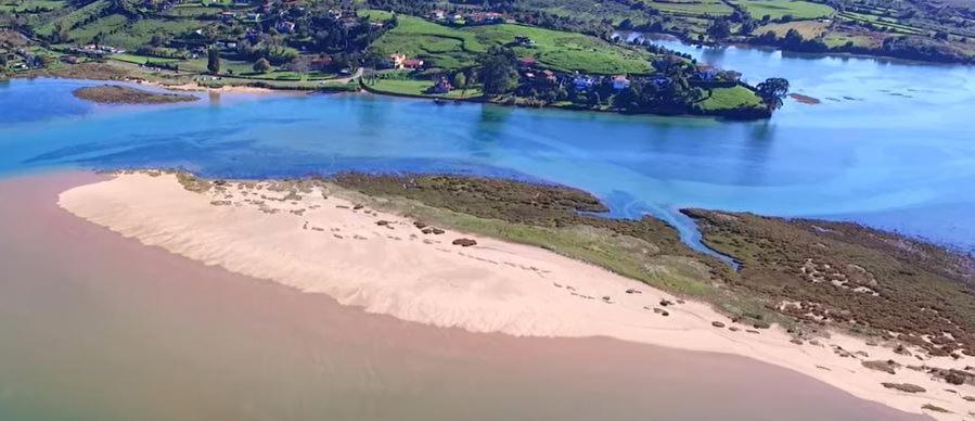 Playa Del Puntal Villaviciosa Asturias Lujo Primera Linea Playa Bagian luar foto